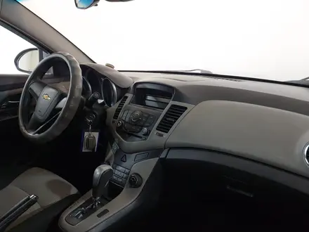 Chevrolet Cruze 2012 года за 2 640 000 тг. в Шымкент – фото 15