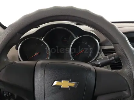 Chevrolet Cruze 2012 года за 2 640 000 тг. в Шымкент – фото 19