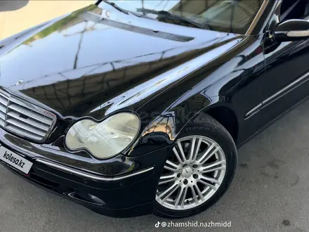 Mercedes-Benz C 240 2002 года за 3 300 000 тг. в Алматы – фото 2