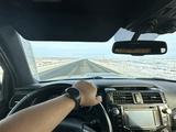 Toyota 4Runner 2016 годаүшін15 000 000 тг. в Уральск – фото 3