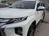 Mitsubishi L200 2023 годаfor15 000 000 тг. в Алматы