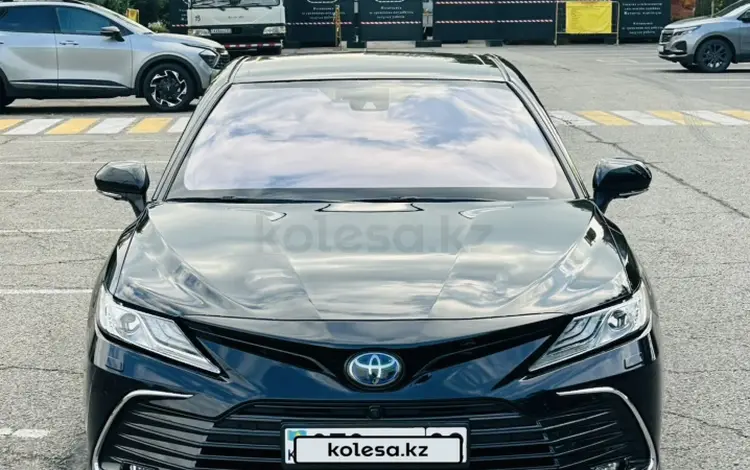Toyota Camry 2021 года за 18 999 999 тг. в Алматы