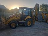 Caterpillar  428 2014 года за 26 000 000 тг. в Шымкент – фото 2