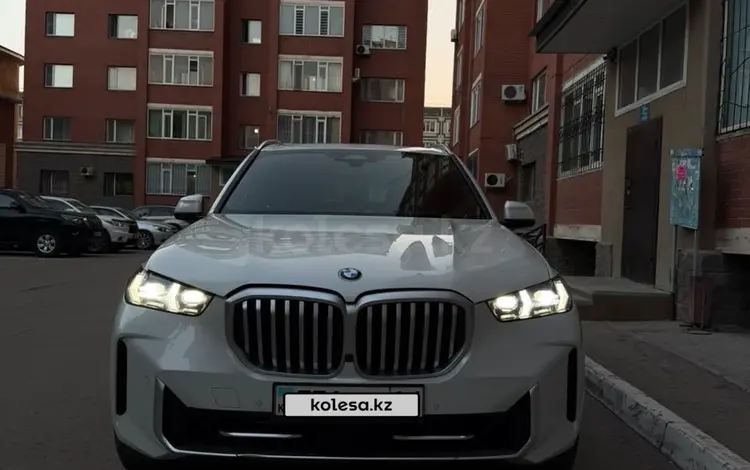 BMW X5 2024 года за 47 000 000 тг. в Астана