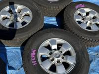 Шины Dunlop 265/70/16, диски Toyotafor11 777 тг. в Уральск