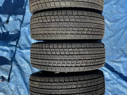 Шины Dunlop 265/70/16, диски Toyota за 11 777 тг. в Уральск – фото 2