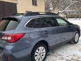 Subaru Outback 2018 года за 8 000 000 тг. в Актобе – фото 3