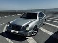 Mercedes-Benz E 320 1997 года за 2 650 000 тг. в Алматы