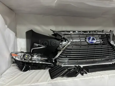 Бампер на Lexus за 40 000 тг. в Алматы