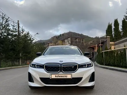 BMW i3 2023 года за 22 500 000 тг. в Алматы – фото 5