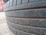 Летние шины Bridgestone Dueler H/Р sport 225/55R18 за 35 000 тг. в Алматы – фото 3