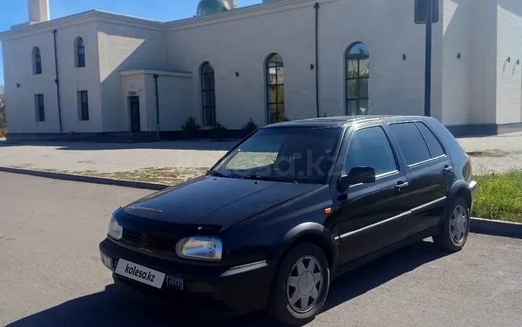 Volkswagen Golf 1992 годаүшін1 400 000 тг. в Караганда