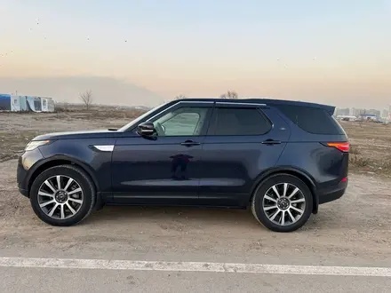 Land Rover Discovery 2018 года за 17 000 000 тг. в Алматы – фото 4