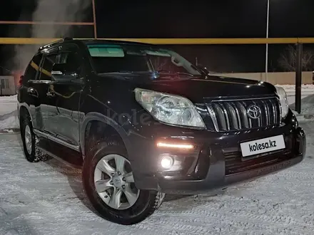 Toyota Land Cruiser Prado 2011 года за 14 500 000 тг. в Актобе – фото 2