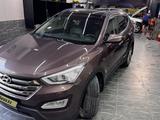 Hyundai Santa Fe 2013 годаүшін11 500 000 тг. в Атырау