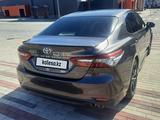 Toyota Camry 2021 года за 12 900 000 тг. в Усть-Каменогорск – фото 3