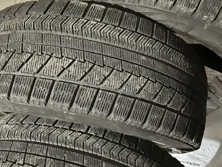 Bridgestone blizzak vrx за 110 000 тг. в Алматы – фото 2