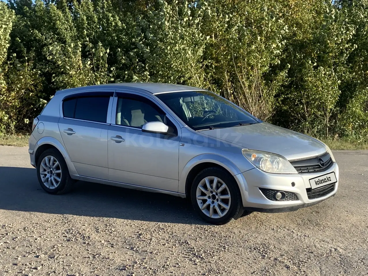 Opel Astra, 2008