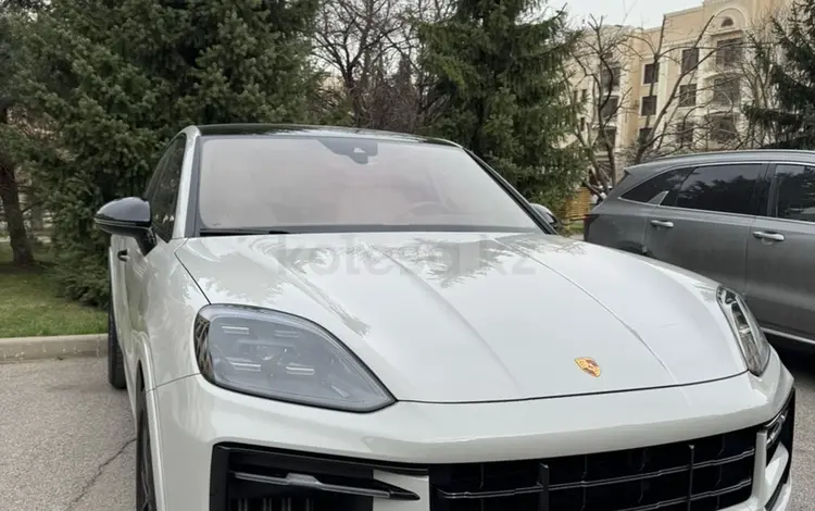Porsche Cayenne Coupe 2023 года за 62 000 000 тг. в Алматы
