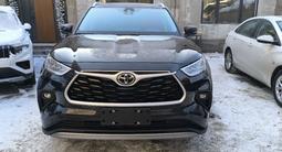 Toyota Highlander 2023 годаfor24 500 000 тг. в Алматы