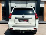 Toyota Land Cruiser Prado 2018 года за 21 295 000 тг. в Караганда – фото 5