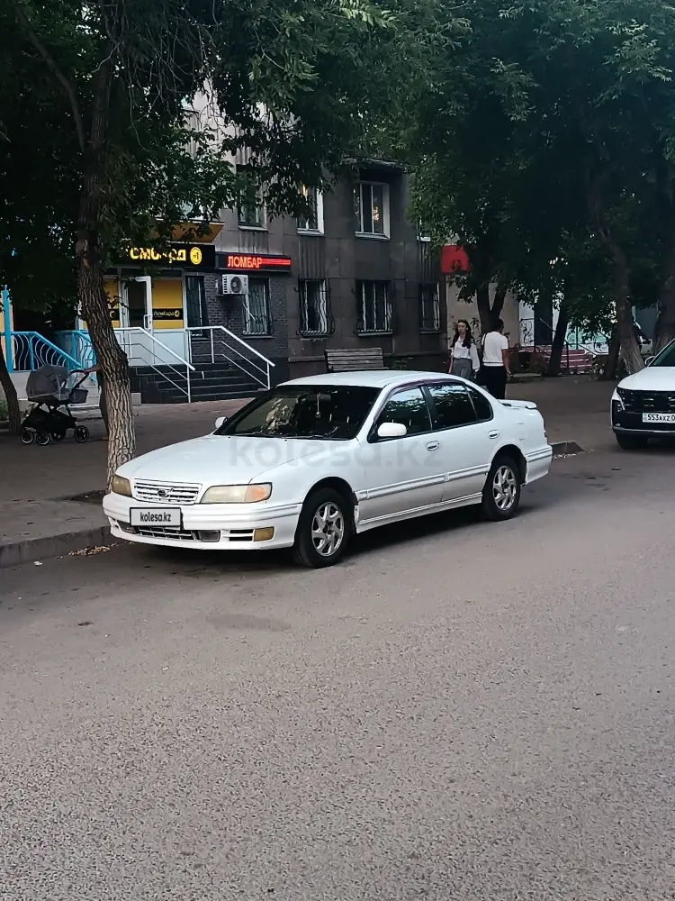 Nissan Cefiro, 1996