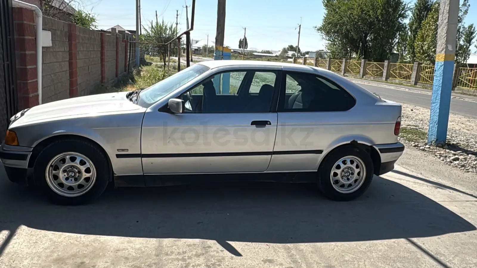 BMW 3 Series, 1998