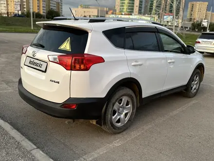 Toyota RAV4 2013 года за 9 300 000 тг. в Актобе – фото 4