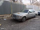 Mercedes-Benz E 200 1992 года за 1 200 000 тг. в Алматы – фото 3