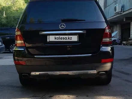 Mercedes-Benz GL 500 2008 годаүшін3 500 000 тг. в Алматы – фото 5