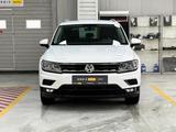 Volkswagen Tiguan 2018 года за 9 490 000 тг. в Алматы – фото 2