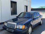 Mercedes-Benz E 230 1992 года за 1 280 000 тг. в Алматы