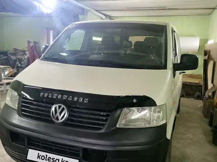 Volkswagen Transporter 2004 года за 6 000 000 тг. в Петропавловск – фото 4