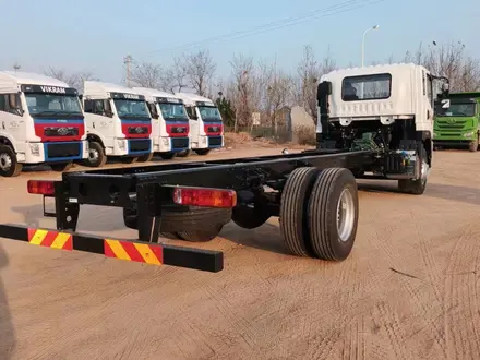 FAW  Бортовой грузовик с краном манипулятором манипулятор 2023 года в Алматы – фото 16