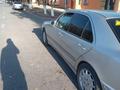 Mercedes-Benz E 280 1999 годаүшін3 700 000 тг. в Теренозек – фото 5