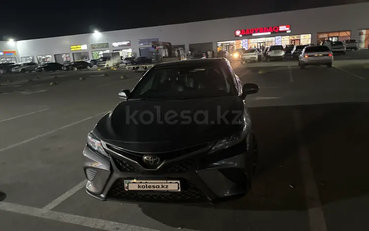 Toyota Camry 2019 года за 11 500 000 тг. в Алматы