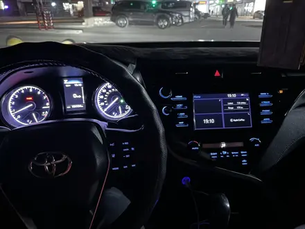 Toyota Camry 2019 года за 11 500 000 тг. в Алматы – фото 5
