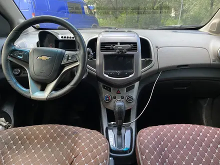 Chevrolet Aveo 2013 года за 3 800 000 тг. в Усть-Каменогорск – фото 4