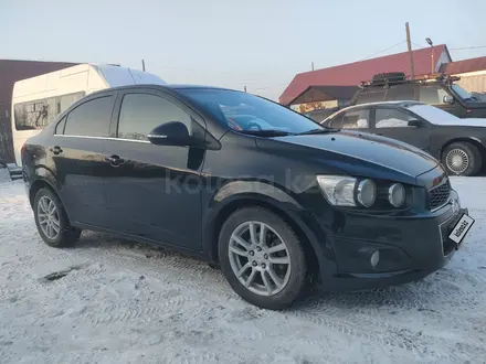 Chevrolet Aveo 2013 года за 3 800 000 тг. в Усть-Каменогорск – фото 3