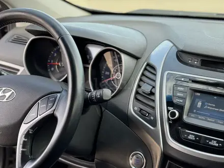 Hyundai Elantra 2014 года за 6 300 000 тг. в Уральск – фото 9