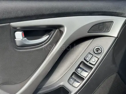 Hyundai Elantra 2014 года за 6 300 000 тг. в Уральск – фото 12