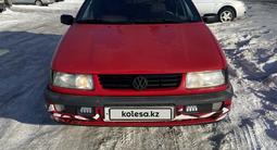 Volkswagen Passat 1994 годаfor2 400 000 тг. в Усть-Каменогорск