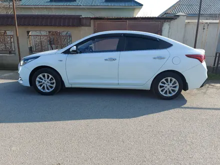 Hyundai Accent 2019 года за 7 300 000 тг. в Шымкент – фото 2