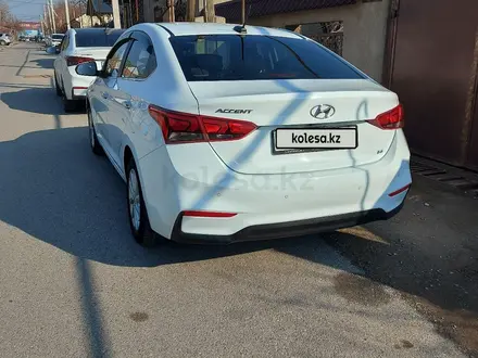 Hyundai Accent 2019 года за 7 300 000 тг. в Шымкент – фото 4