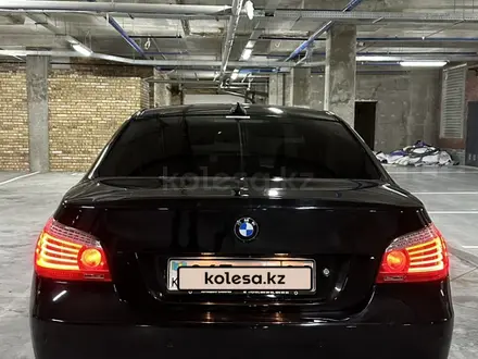 BMW 525 2009 года за 11 000 000 тг. в Атырау – фото 14