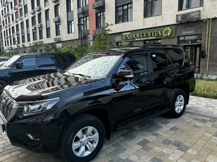Toyota Land Cruiser Prado 2023 года за 26 500 000 тг. в Атырау – фото 3