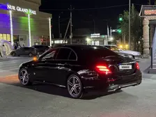 Mercedes-Benz E-Class, 2016