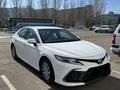 Toyota Camry 2022 года за 13 500 000 тг. в Алматы