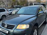 Volkswagen Touareg 2004 годаfor5 800 000 тг. в Алматы