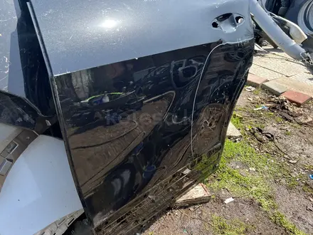 Дверь кия спортейдж kia sportage за 100 000 тг. в Алматы – фото 9